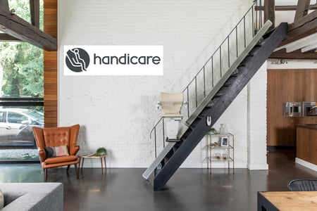 Handicare H1100 with logo